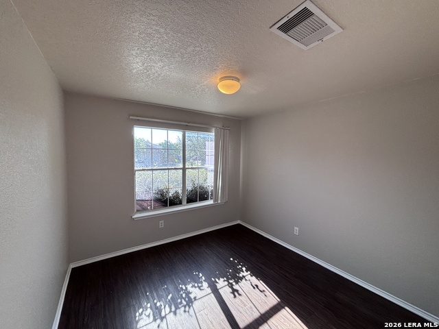 Image 18 of 30 For 1423 Barker Bay