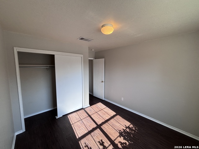 Image 19 of 30 For 1423 Barker Bay