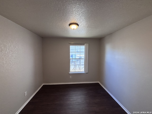 Image 21 of 30 For 1423 Barker Bay