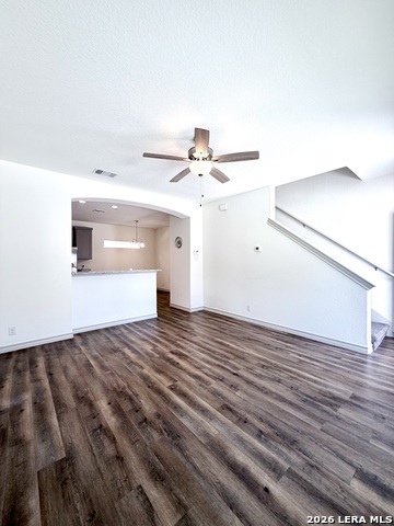 Image 19 of 46 For 2045 Silver Oaks