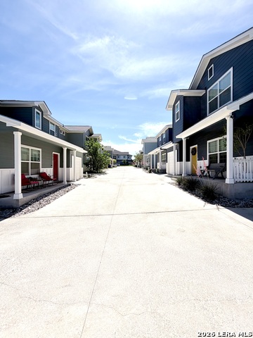 Image 41 of 46 For 2045 Silver Oaks