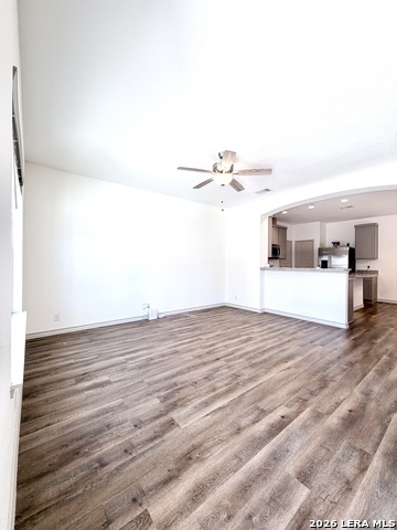 Image 8 of 46 For 2045 Silver Oaks