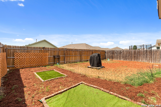 Image 23 of 25 For 5919 Poolside Park