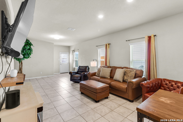 Image 7 of 25 For 5919 Poolside Park