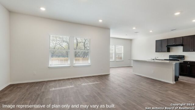 Image 3 of 32 For 3013 Boaz Village