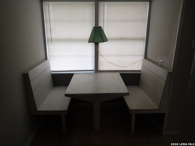 Image 3 of 6 For 585 Indigo  