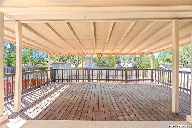 Image 26 of 33 For 10614 Lynx Range