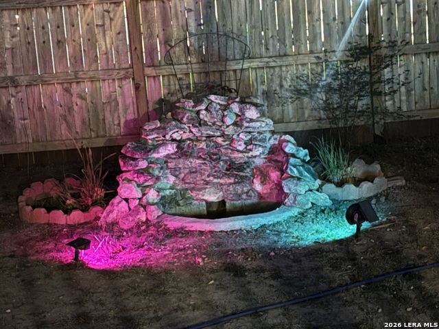 Image 31 of 33 For 10614 Lynx Range