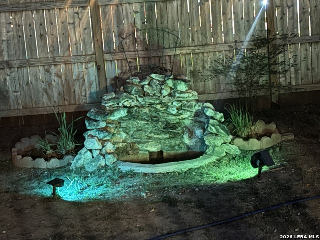 Image 32 of 33 For 10614 Lynx Range