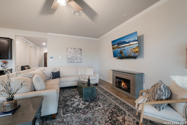 Image 13 of 46 For 12307 Upton Park