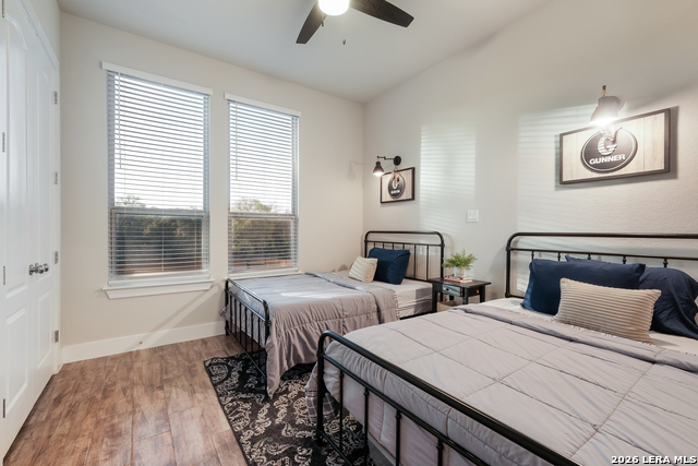 Image 26 of 46 For 12307 Upton Park