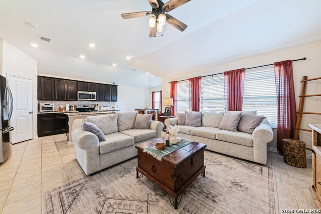 Image 7 of 24 For 467 Briar  