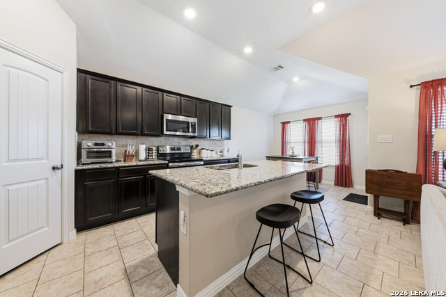 Image 8 of 24 For 467 Briar  