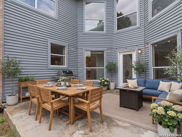 Image 16 of 37 For 968 Queens Dr.