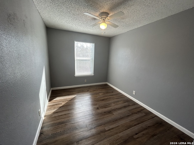 Image 9 of 10 For 518 Briggs St  401