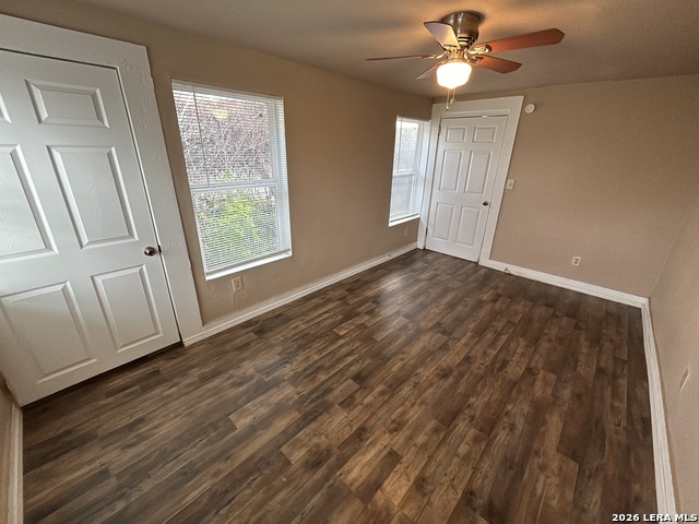 Image 14 of 17 For 1137 Ashby Pl W 6