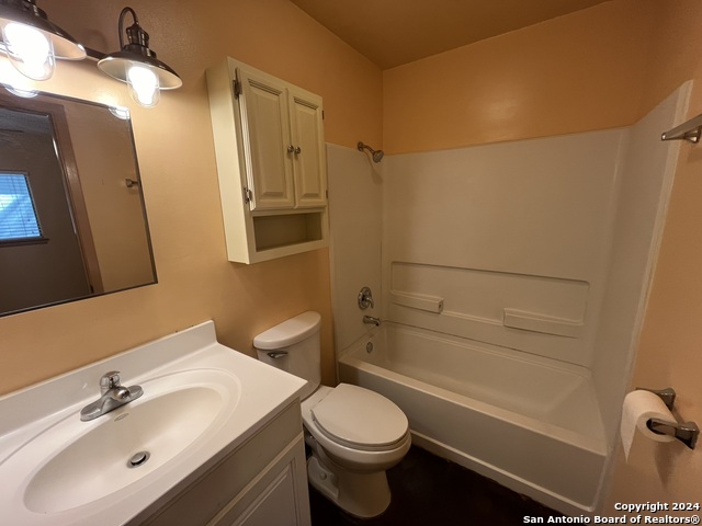 Image 26 of 36 For 7339 Hunters Land