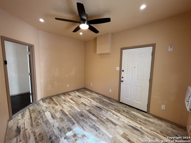 Image 34 of 36 For 7339 Hunters Land