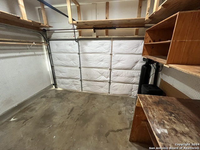 Image 35 of 36 For 7339 Hunters Land