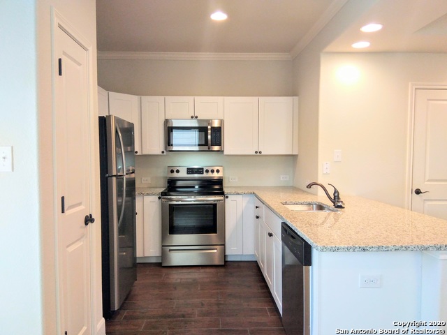 Image 13 of 47 For 6315 Melanzane Ave  1