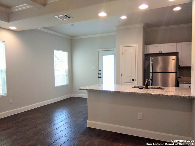 Image 9 of 47 For 6315 Melanzane Ave  1