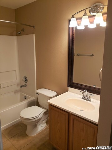 Image 8 of 9 For 10622 Shaencrest