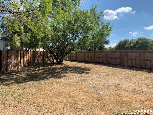 Image 32 of 37 For 1302 Garden Dusk  2