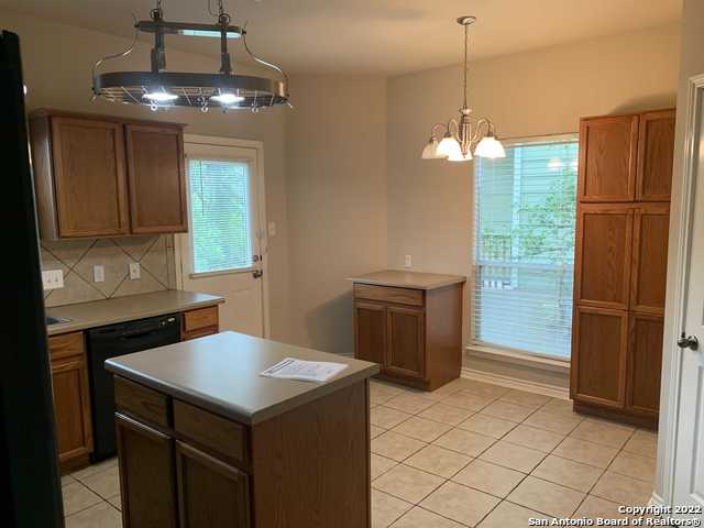 Image 6 of 24 For 522 Cattle Ranch Drive