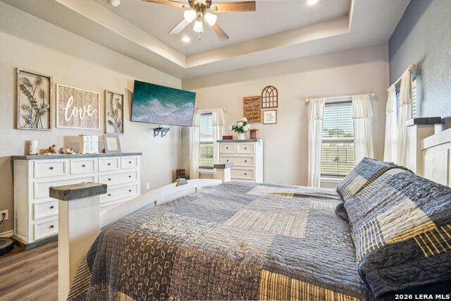 Image 20 of 49 For 121 Westfield Lndg