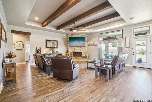 Image 6 of 49 For 121 Westfield Lndg