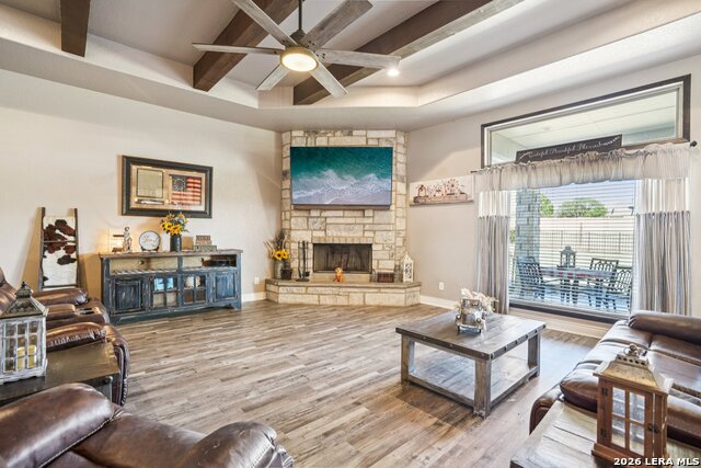 Image 9 of 49 For 121 Westfield Lndg