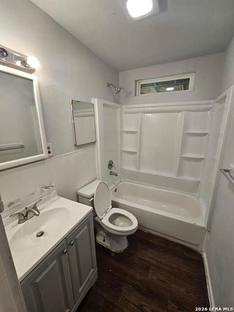 Image 4 of 10 For 318 Hatcher  