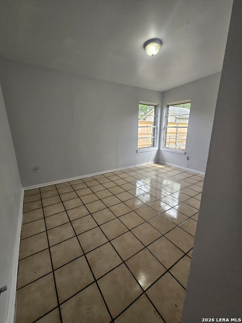 Image 7 of 10 For 318 Hatcher  