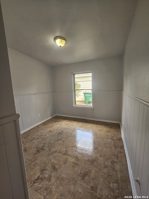 Image 8 of 10 For 318 Hatcher  