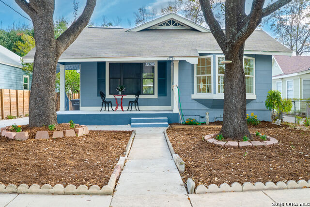 Details for 1730 Mistletoe Ave W, San Antonio, TX 78201