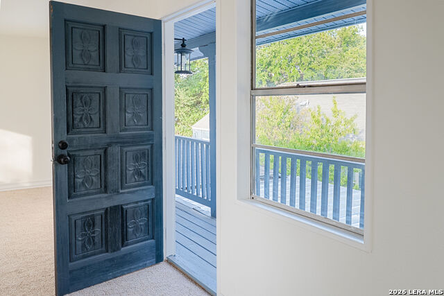 Listing photo id 21 for 1730 Mistletoe Ave W