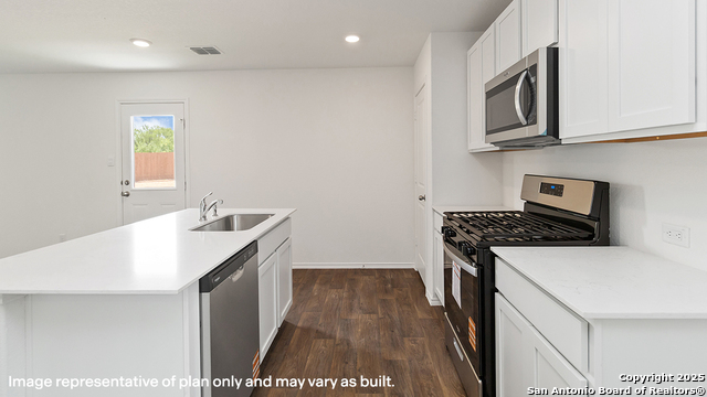 Image 13 of 34 For 1007 Cholula Rd