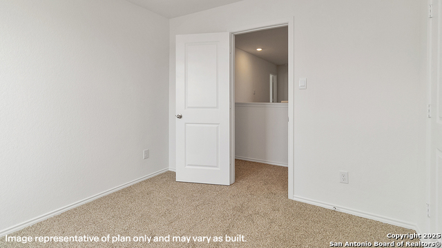 Image 19 of 34 For 1007 Cholula Rd