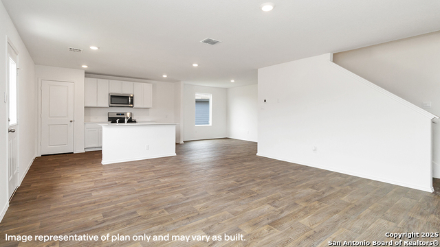 Image 5 of 34 For 1007 Cholula Rd