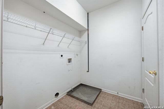 Listing photo id 16 for 22366 Chimayo Bnd