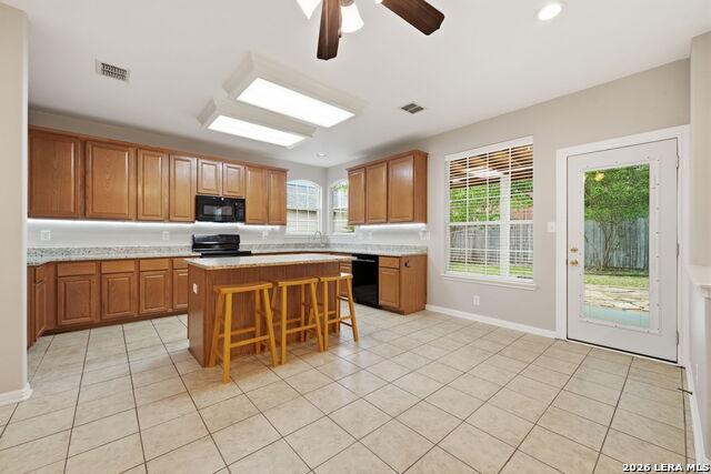 Listing photo id 1 for 22366 Chimayo Bnd