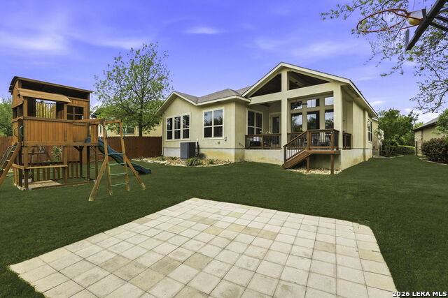 Image 24 of 35 For 29054 Axis Vw