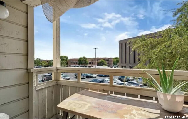 Image 13 of 32 For 7738 Chambers Rd  501