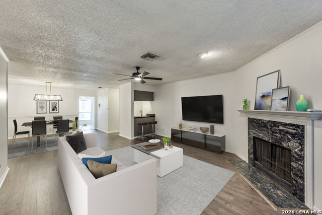 Image 2 of 32 For 7738 Chambers Rd  501