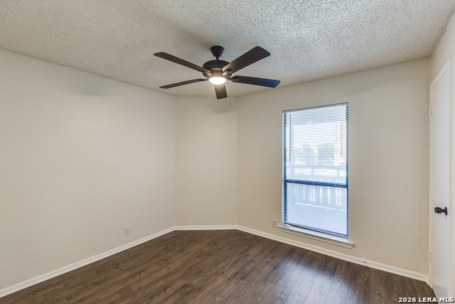 Image 23 of 32 For 7738 Chambers Rd  501