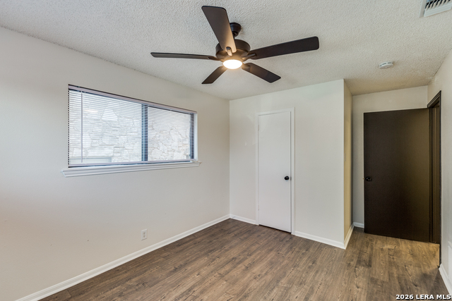 Image 24 of 32 For 7738 Chambers Rd  501