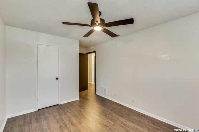 Image 25 of 32 For 7738 Chambers Rd  501