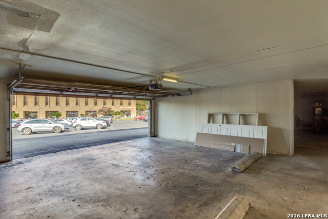 Image 28 of 32 For 7738 Chambers Rd  501