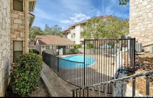 Image 31 of 32 For 7738 Chambers Rd  501