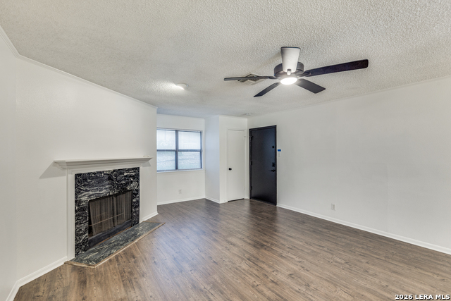 Image 4 of 32 For 7738 Chambers Rd  501